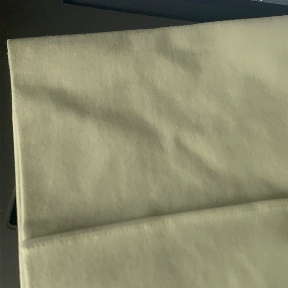 NWT Anthropologie Pintucked Essential Trouser Pant - Picture 3 of 4